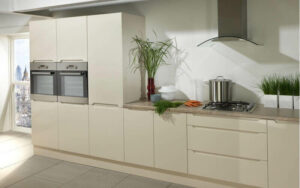 Avienda - High Gloss Sand Beige 01 - Kitchen Facelift Gallery